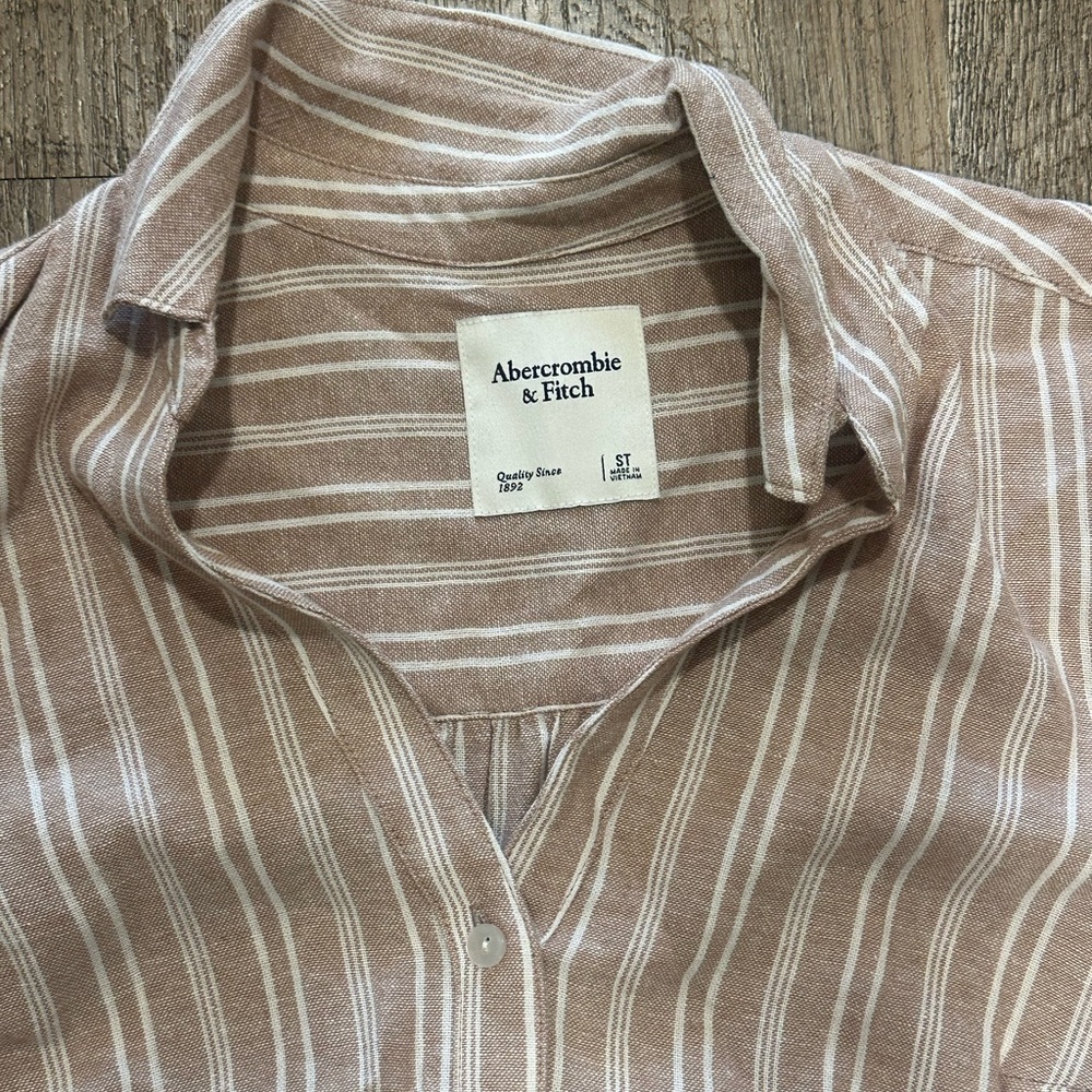 Abercrombie & Fitch Striped Button-Up dresses